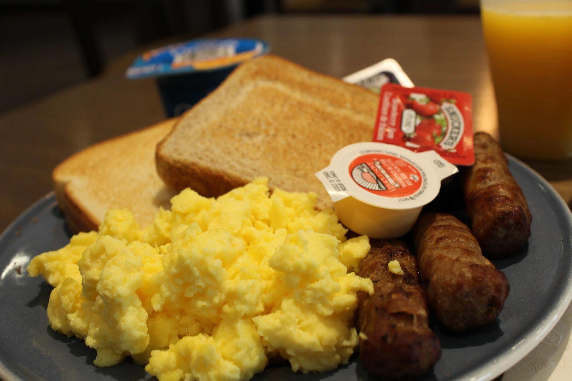 Comfort Inn Chatham-Kent Eksteriør billede